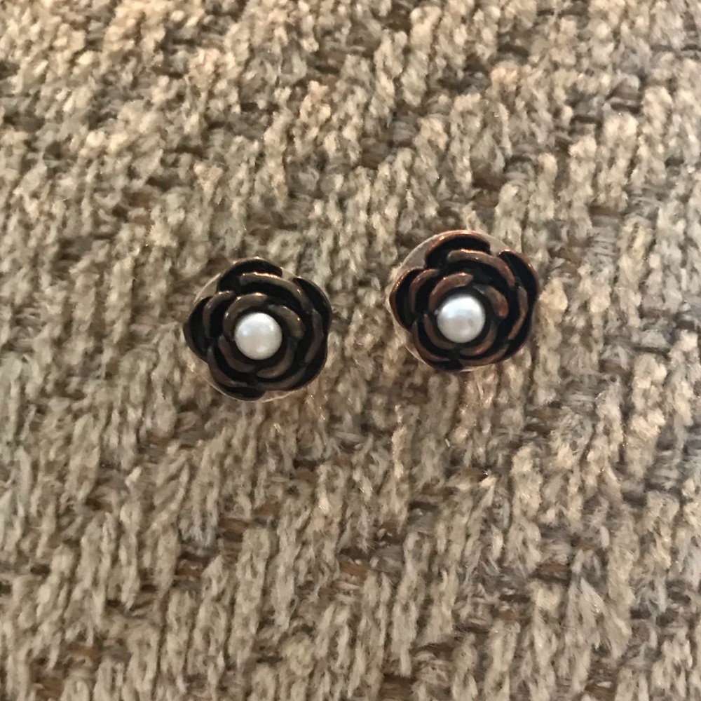 Small Flower Stud Earrings